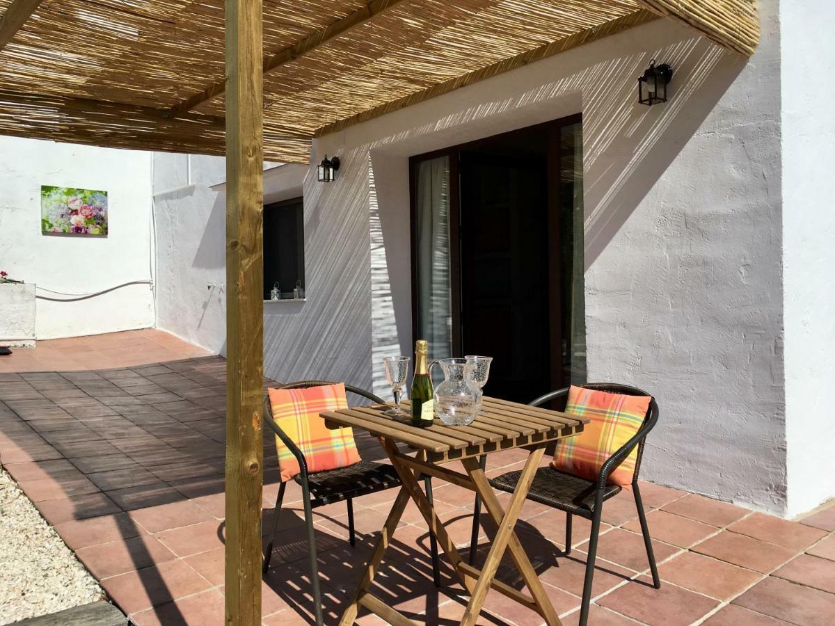 Canillas de Aceituno B&B And Apartments Cortijo La Zapatera الغرفة الصورة